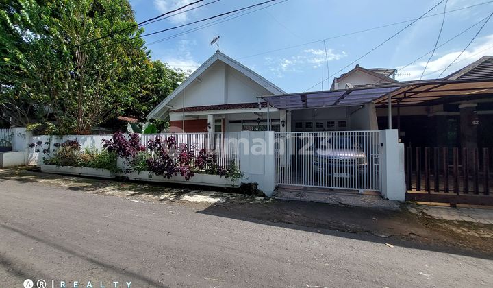 HUNIAN STRATEGIS Lokasi Premium Dekat Ke Kampus Harga Nego HUNIAN STRATEGIS Lokasi Premium Dekat Ke Kampus Harga Nego