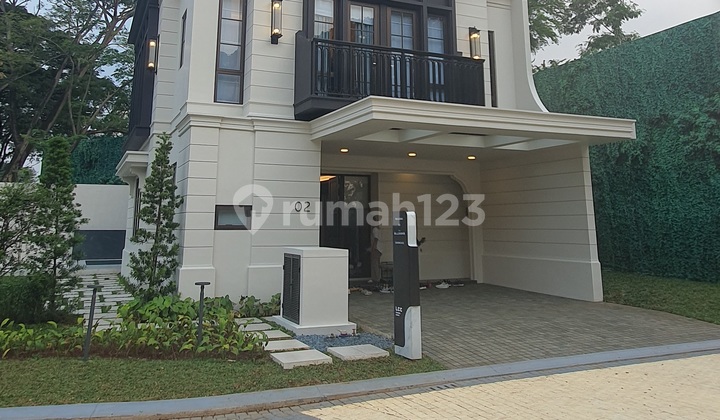 Allegra Casa De Lago Lippo Cikarang, Sultan American Style Lake View House, Elegant and Majestic at an Affordable Price Allegra Casa De Lago Lippo Cikarang, Sultan American Style Lake View House, Elegant and Majestic at an Affordable Price