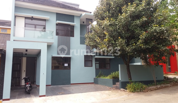 Rumah Dijual Akses Dekat Pintu Tol Cluster Equator Sentul City