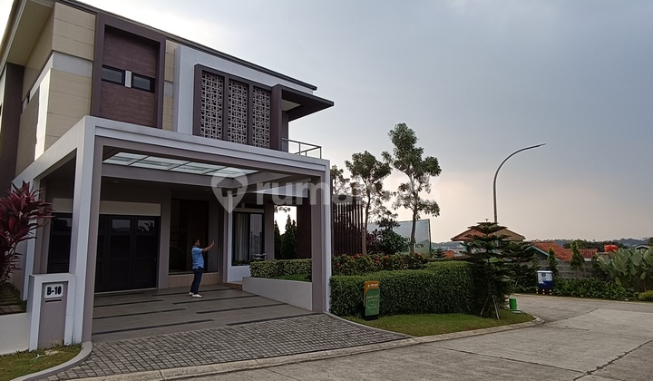 Rumah Baru Gaya Minimalis Modern Posisi Hook Sentul City Bogor 2