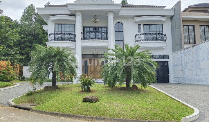 Rumah Mewah Posisi Hook 3 Menit Exit Tol Sentul Selatan Rumah Mewah Posisi Hook 3 Menit Exit Tol Sentul Selatan