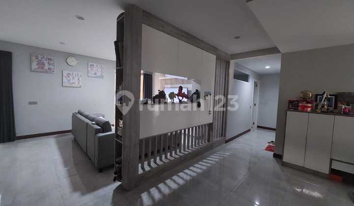 Dijual Rumah Siap Huni+Swimming Pool Cluster Hilltop Sentul City Bogor Dijual Rumah Siap Huni+Swimming Pool Cluster Hilltop Sentul City Bogor