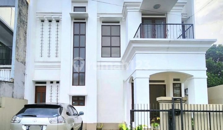 Rumah Dalam Komplek Di Lebak Bulus 10 Ke Stasiun Mrt Lebak Bulus 