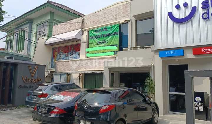 For Sale: Shophouse on Gunawarman Street, South Jakarta