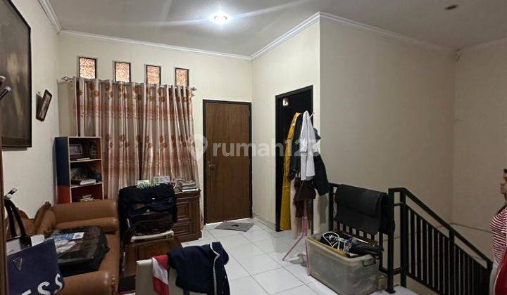 Rumah 2 Lantai Dalam Cluster Akses Stasiun Kereta Dan Toll Depok 2