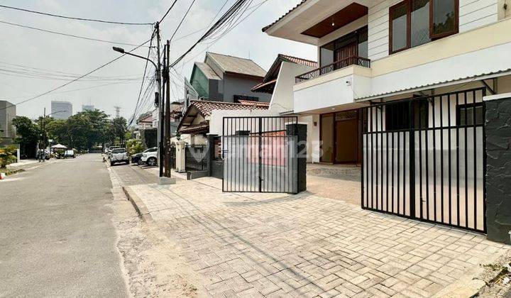 Rumah Di Lokasi Strategis Tengah Kota Kebayoran Baru Jaksel 1