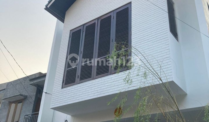 Brand New Semi Furnished House di Cilandak Jakarta Selatan  2