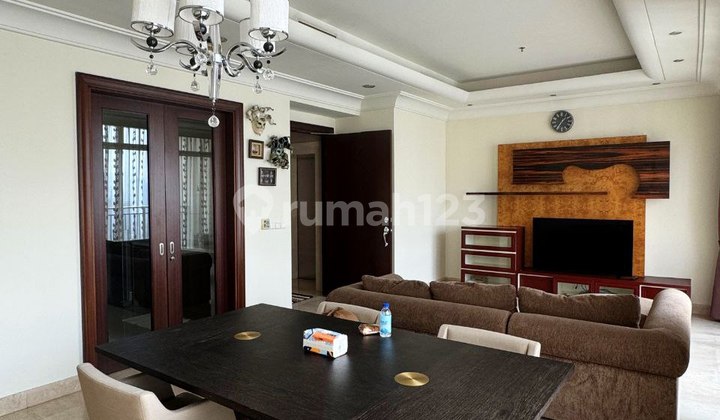 Fully Furnished Apartment at The Pakubuwono View South Jakarta