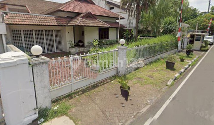 Dijual Rumah 2 Lantai di Menteng Jakarta Pusat