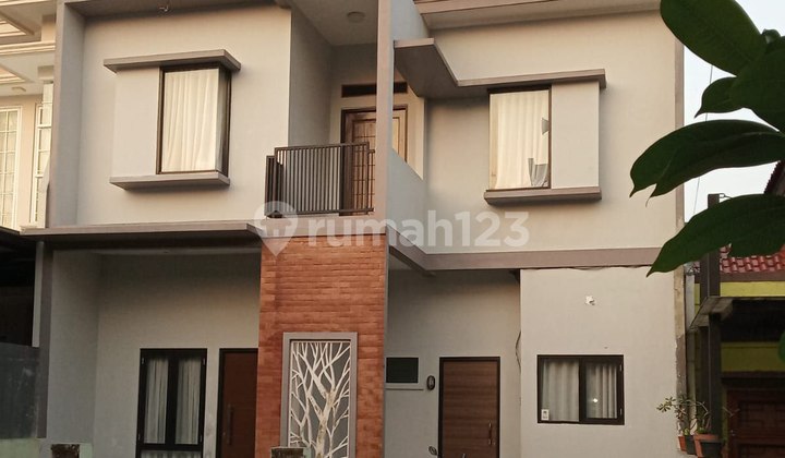 Rumah 2 Lantai di Tanah Baru Depok Dekat Exit Tol Cijago