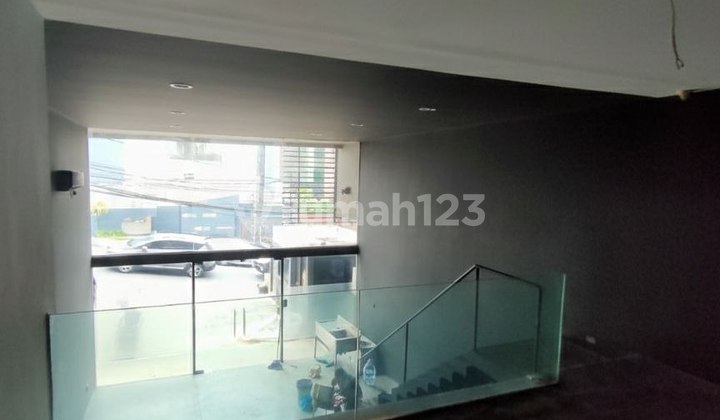 3-Storey Shophouse + Rooftop in Puri Mutiara, Cipete, South Jakarta 2
