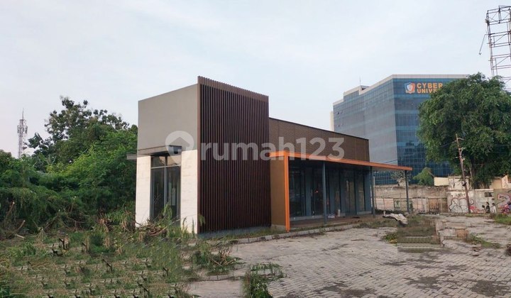 Business Space on the Side of TB Simatupang Road, South Jakarta Business Space on the Side of TB Simatupang Road, South Jakarta