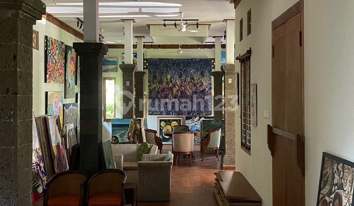 Commercial Houses and Residences in Jimbaran