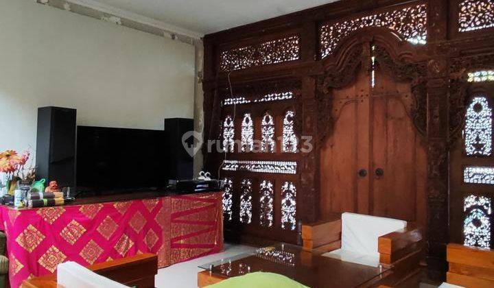 Rumah 2 Lantai Di Kerobokan Dekat Canggu 1