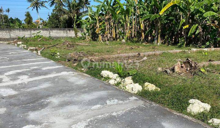 Plot in a residential complex near the hospital in Dalung 1