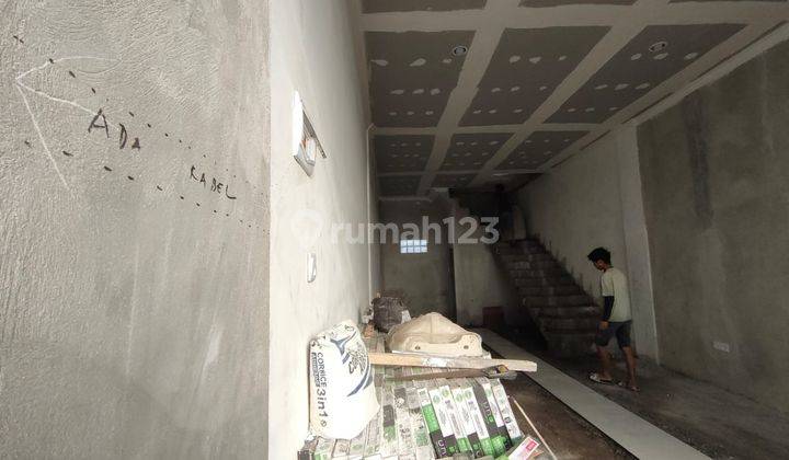 Strategic 2 Floor Shophouse in Sanur Tourist Area 2