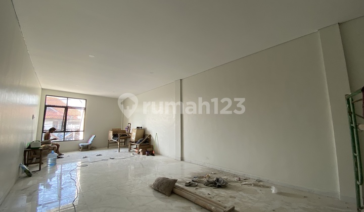 New 2-Story Shop House in Kuta Near Waterboom and Kuta Beach 2