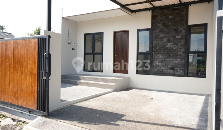 Rumah Modern di Kediri Dekat Kota Tabanan