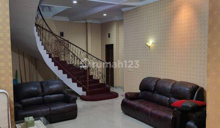 Jual Rumah Sanggar Hurip Bandung Mewah Lingkungan Asri  2