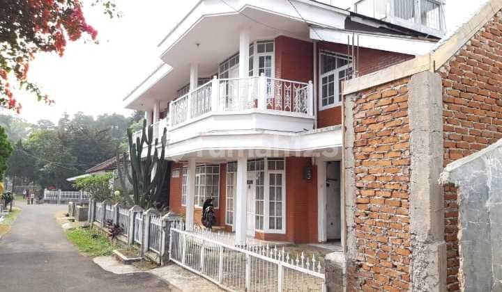 Jual Rumah Bandung Utara Ciumbuleuit - Harga di Bawah Pasar Strategis Akses 2 Mobil Masuk, bisa Usaha Kos Jual Rumah Bandung Utara Ciumbuleuit - Harga di Bawah Pasar Strategis Akses 2 Mobil Masuk, bisa Usaha Kos