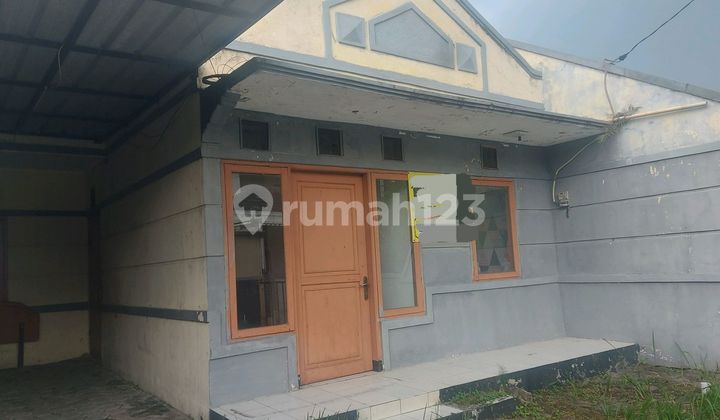 Quick Sale: Affordable House in Bahagia Permai Buah Batu Complex, Serene Environment - Urgent Sale, Negotiable Until Deal