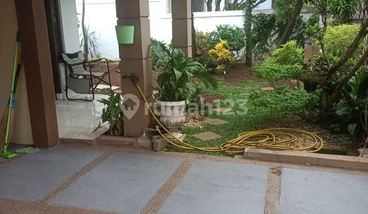 Investasi Hunian Asri Graha Raya Bintaro – Nyaman, Tenang, Taman luas