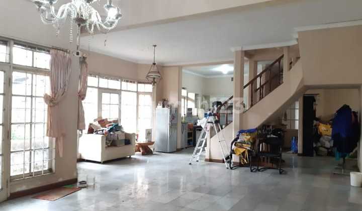 Jual Rumah Bandung Utara Ciumbuleuit - Harga di Bawah Pasar Strategis Akses 2 Mobil Masuk, bisa Usaha Kos 2