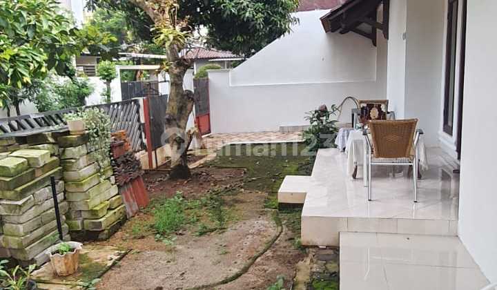Large House in Pamulang, South Tangerang - Spacious Layout, Newly Renovated