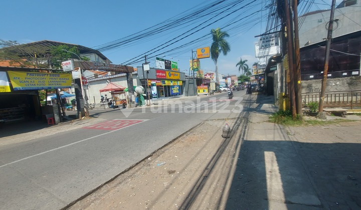 Strategic Commercial House in Antapani Bandung - In Front of Griya, Suitable for Any Business, Prime Location 2