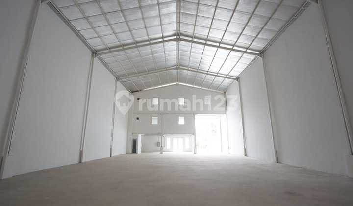 Gudang di Jl. Daru blok G5 (hoek), Delta Silicon 5, Lippo Cikarang