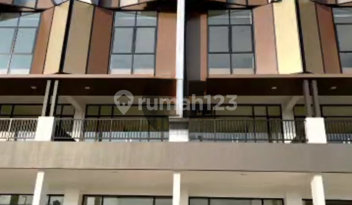 Ruko 3.5 Lt Di Summarecon Crown Gading (brand New) Ruko 3.5 Lt Di Summarecon Crown Gading (brand New)