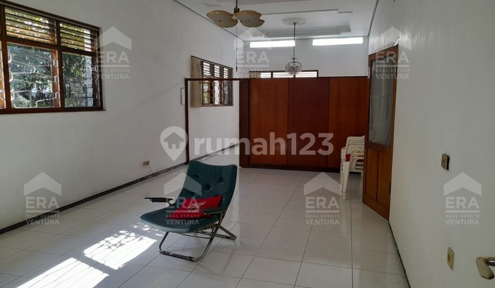 Dutch Colonial House, Mountain Area, Near Mog Alun-alun 2