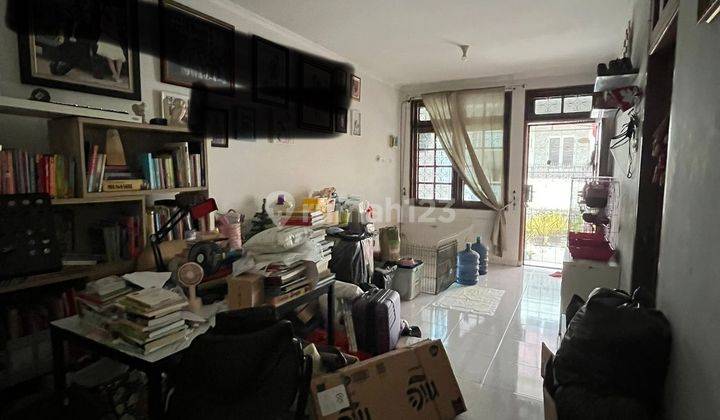 Rumah Bagus Semi Furnished SHM di Belakang Mal Kelapa Gading , Jakarta Utara 2