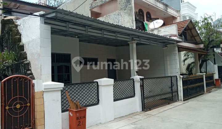 Dijual Rumah di Komplek Walikota, Kelapa Gading