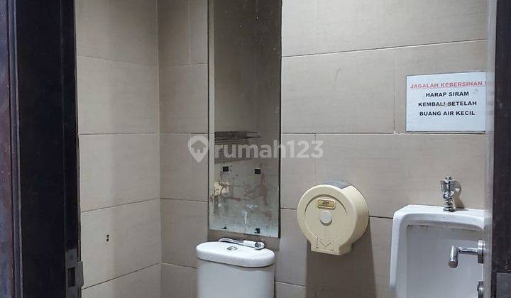 Disewakan Ruko 3 lantai di Boulevard Raya Kelapa Gading 2