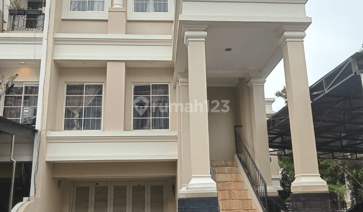 Dijual Rumah di Gading Grande, Kelapa Gading, Jakarta Utara 1