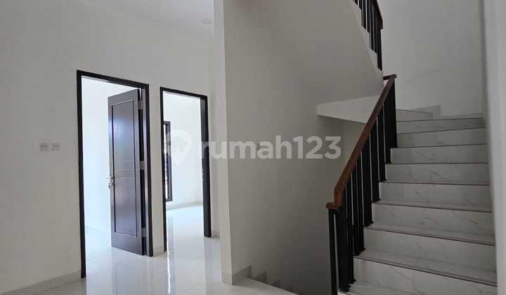 1367 Townhouse di Pancoran 2