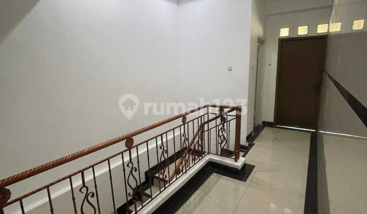 1301 Townhouse Rajawali Jakpus 1301 Townhouse Rajawali Jakpus