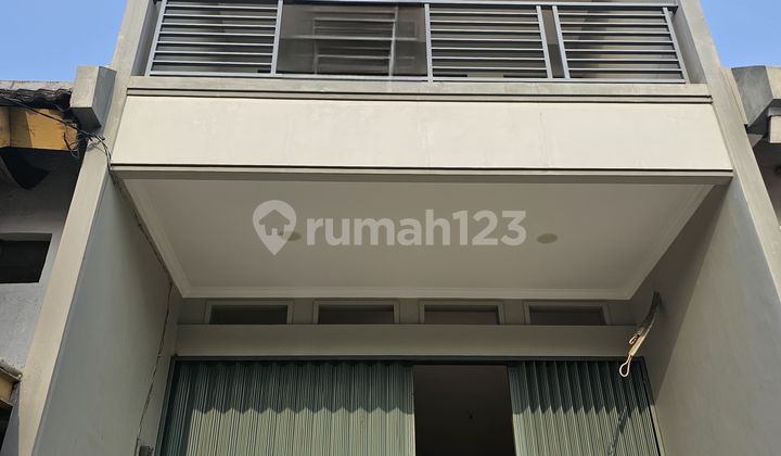 1364 Ruko Taman comos