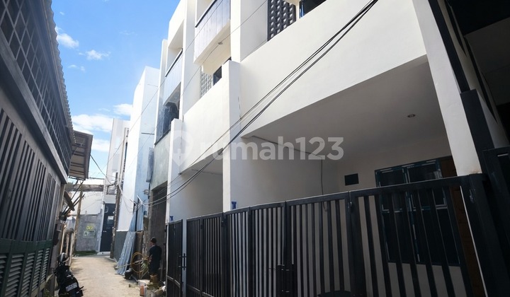 1495 Rumah Baru Tanjung Duren 2