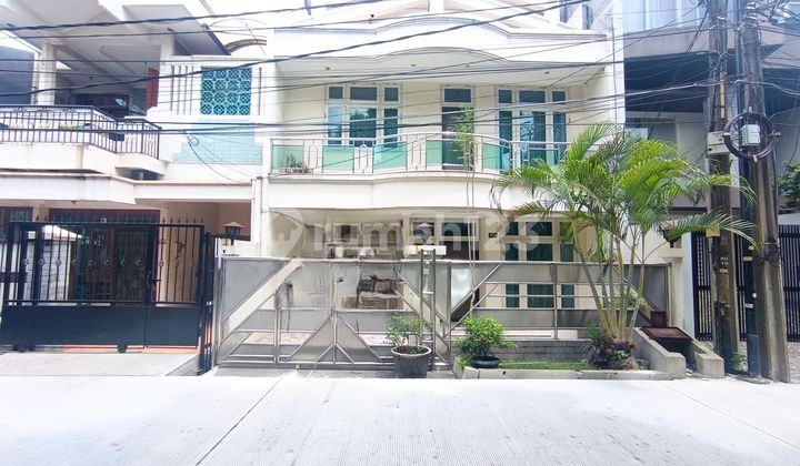 1396 Greenville House 1396 Greenville House