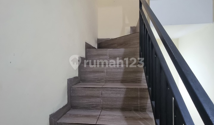 1466 Kos di Tanjung Duren 2