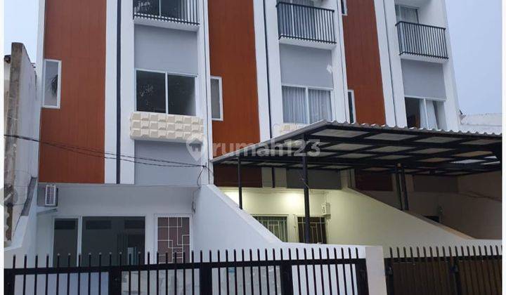 921 Rumah Greenville 1