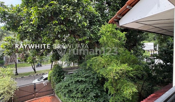 Rumah Cocok Untuk Usaha Area Pondok Indah