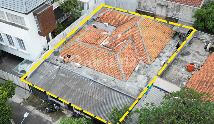 Rumah Hitung Tanah Area Tenang Lokasi Strategis Kebayoran Baru