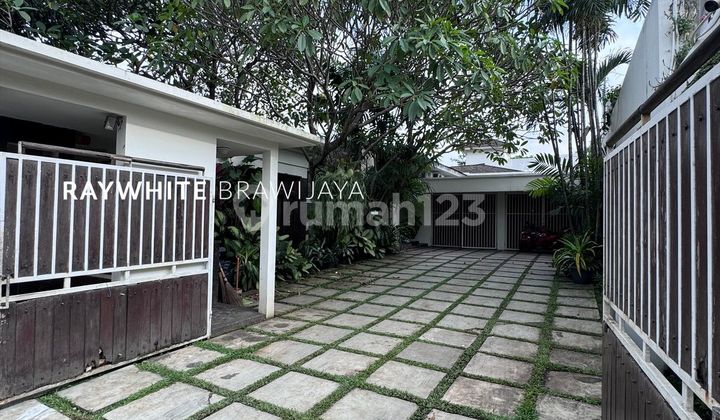 Ready-to-Occupy House in a Serene, Scenic MPR Area