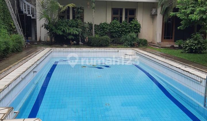 Spacious Well-Maintained House Priced Below NJOP in Kuningan, South Jakarta Spacious Well-Maintained House Priced Below NJOP in Kuningan, South Jakarta