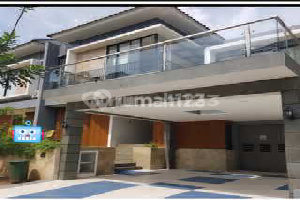 Rumah Modern Bagus SHM