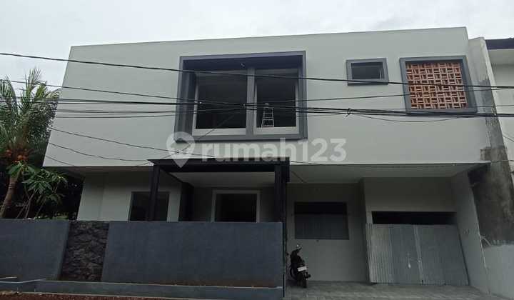 Rumah 2 lantai siap huni di Bintaro Sektor 9  1