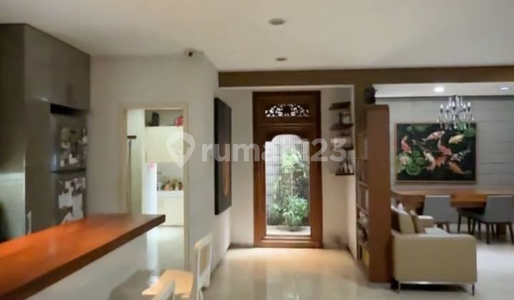 Modern Minimalist Beautiful Ready-to-Occupy House in Bintaro with Certificate of Ownership